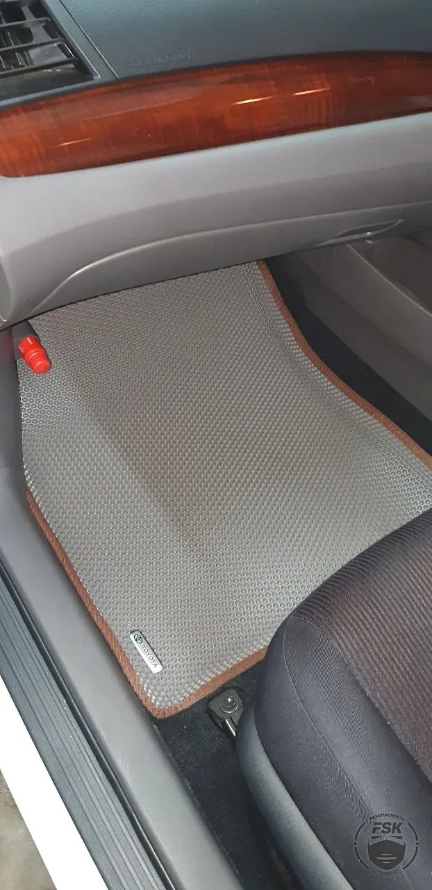 Toyota Premio 2015: серые ЕВА-коврики, фото 2