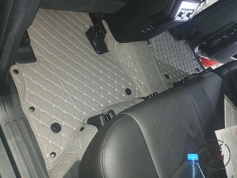 Toyota Land Cruiser Prado 150: стёганое основание без части ЕВА-вставок, фото 5