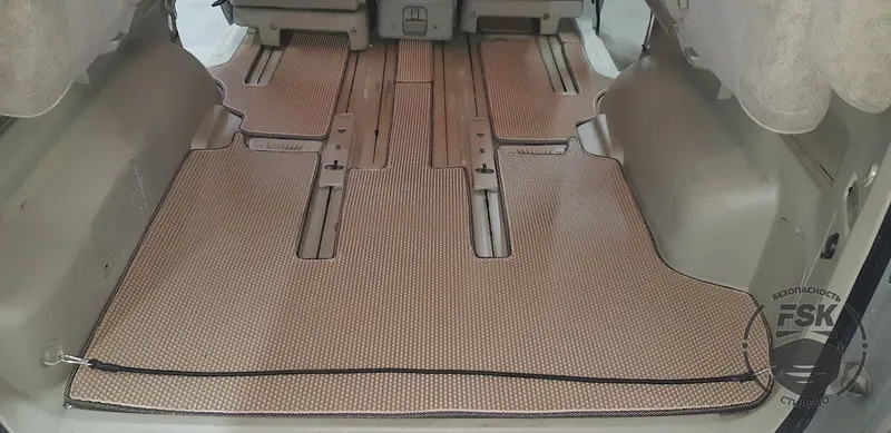 Nissan Elgrand 2002: коричневые ЕВА-коврики, фото 2