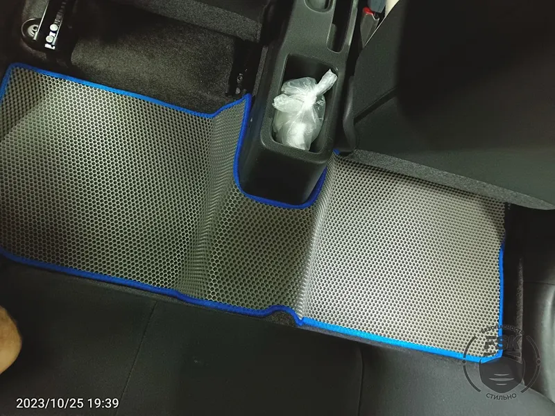 Nissan Note e-Power 2017: серые ЕВА-коврики, фото 2