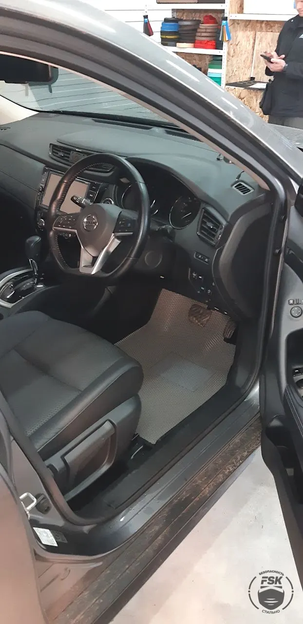 Nissan X-Trail 2019: серые ЕВА-коврики, фото 1