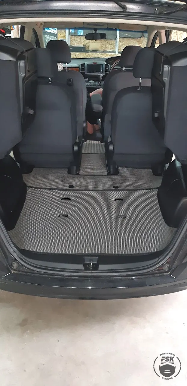 Honda Freed 2009: серые ЕВА-коврики, фото 4